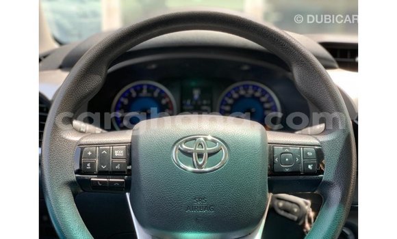 Ra Imported Toyota Hilux funfun Ọkọ̀ in Import - Dubai ni Ashanti Ra Imported Toyota Hilux funfun Ọkọ̀ in Import - Dubai ni Ashanti