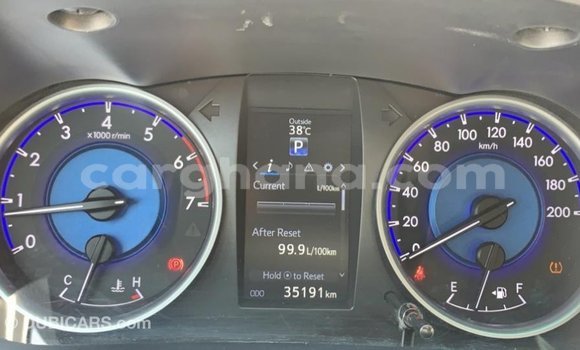 Ra Imported Toyota Hilux funfun Ọkọ̀ in Import - Dubai ni Ashanti Ra Imported Toyota Hilux funfun Ọkọ̀ in Import - Dubai ni Ashanti