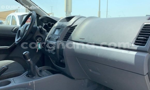 Ra Imported Ford Ranger funfun Ọkọ̀ in Import - Dubai ni Ashanti Ra Imported Ford Ranger funfun Ọkọ̀ in Import - Dubai ni Ashanti