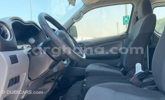 Buy Import Nissan Urvan White Car in Import - Dubai in Ashanti Buy Import Nissan Urvan White Car in Import - Dubai in Ashanti