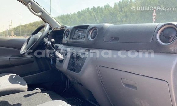 Buy Import Nissan Urvan White Car in Import - Dubai in Ashanti Buy Import Nissan Urvan White Car in Import - Dubai in Ashanti