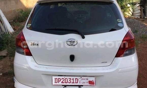 Buy Used Toyota Vitz White Car in Accra in Greater Accra Buy Used Toyota Vitz White Car in Accra in Greater Accra