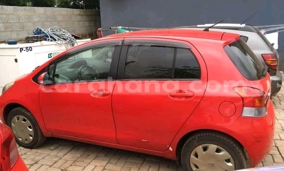Ra Àlòkù Toyota Vitz Red Ọkọ̀ in Accra ni Greater Accra