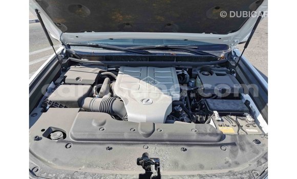 Sayi Imported Lexus GX White Mota in Import - Dubai a Ashanti Sayi Imported Lexus GX White Mota in Import - Dubai a Ashanti