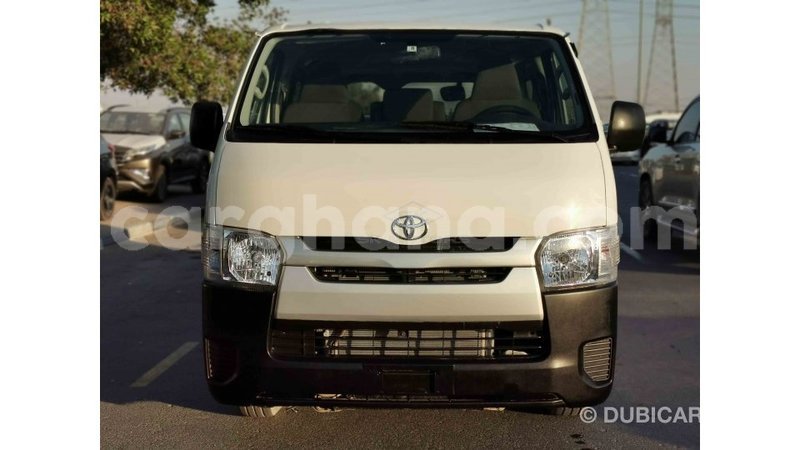 Big with watermark toyota hiace ashanti import dubai 24079