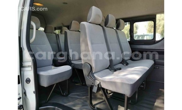 Buy Import Toyota Hiace White Car in Import - Dubai in Ashanti Buy Import Toyota Hiace White Car in Import - Dubai in Ashanti