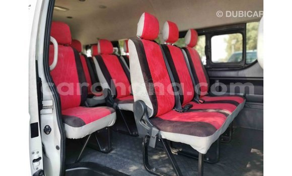 Ra Imported Toyota Hiace funfun Ọkọ̀ in Import - Dubai ni Ashanti Ra Imported Toyota Hiace funfun Ọkọ̀ in Import - Dubai ni Ashanti