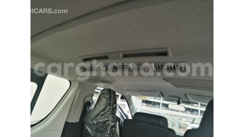 Big with watermark toyota hiace ashanti import dubai 24093