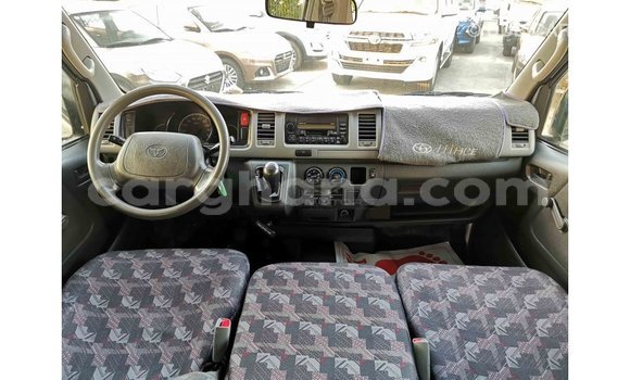 Sayi Imported Toyota Hiace White Mota in Import - Dubai a Ashanti Sayi Imported Toyota Hiace White Mota in Import - Dubai a Ashanti