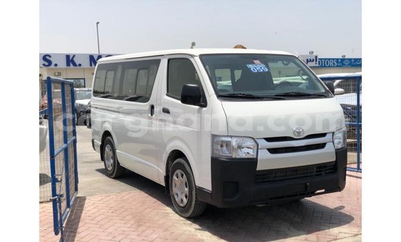 Buy Import Toyota Hiace White Car in Import - Dubai in Ashanti Buy Import Toyota Hiace White Car in Import - Dubai in Ashanti