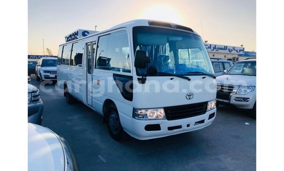 Sayi Imported Toyota Coaster White Mota in Import - Dubai a Ashanti Sayi Imported Toyota Coaster White Mota in Import - Dubai a Ashanti