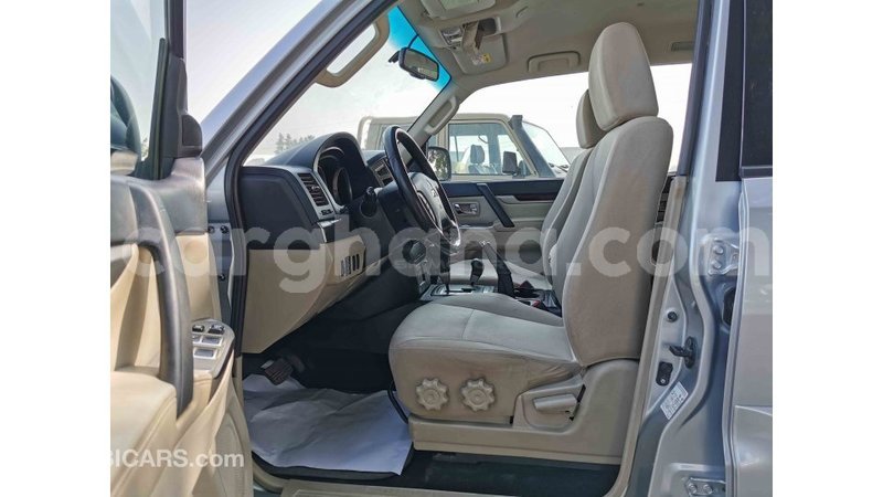 Big with watermark mitsubishi pajero ashanti import dubai 24109