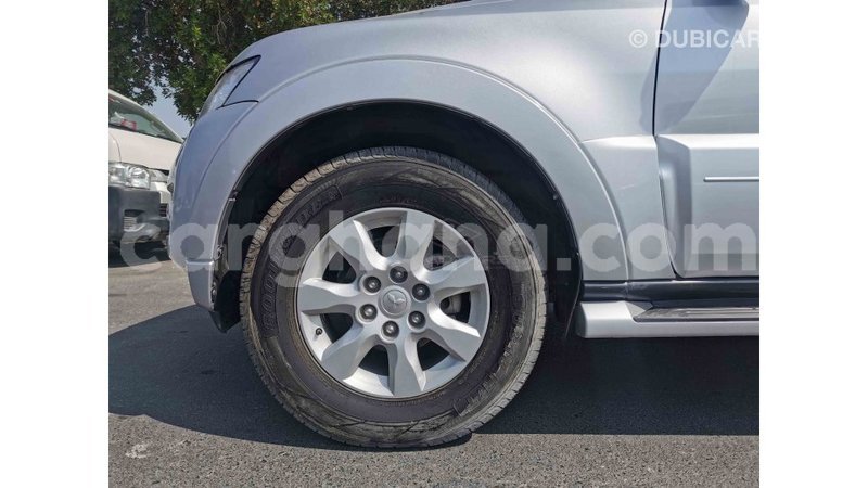 Big with watermark mitsubishi pajero ashanti import dubai 24109