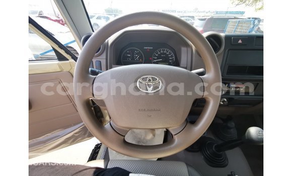 Ra Imported Toyota Land Cruiser Alagara Ọkọ̀ in Import - Dubai ni Ashanti Ra Imported Toyota Land Cruiser Alagara Ọkọ̀ in Import - Dubai ni Ashanti