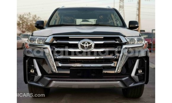 Buy Import Toyota Land Cruiser Black Car in Import - Dubai in Ashanti Buy Import Toyota Land Cruiser Black Car in Import - Dubai in Ashanti