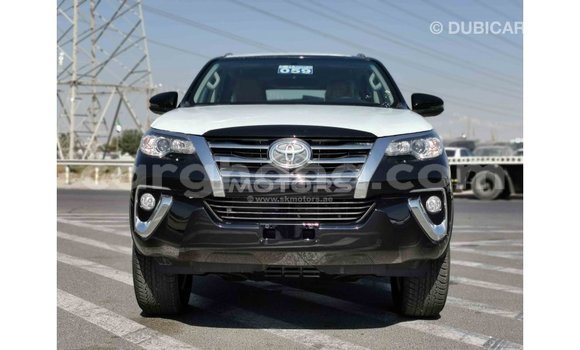 Ra Imported Toyota Fortuner Black Ọkọ̀ in Import - Dubai ni Ashanti Ra Imported Toyota Fortuner Black Ọkọ̀ in Import - Dubai ni Ashanti