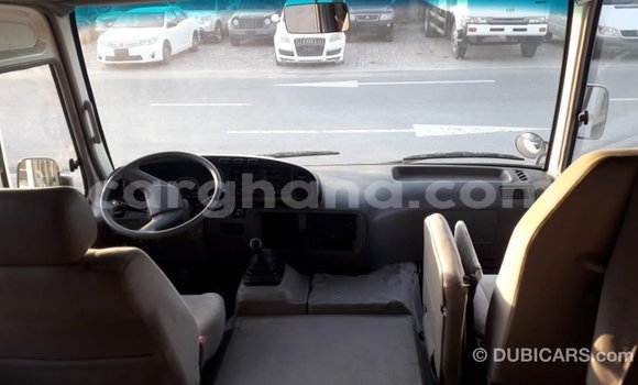 Ra Imported Toyota Coaster funfun Ọkọ̀ in Import - Dubai ni Ashanti Ra Imported Toyota Coaster funfun Ọkọ̀ in Import - Dubai ni Ashanti