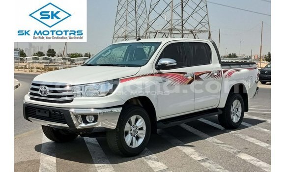 Buy Import Toyota Hilux White Car in Import - Dubai in Ashanti Buy Import Toyota Hilux White Car in Import - Dubai in Ashanti