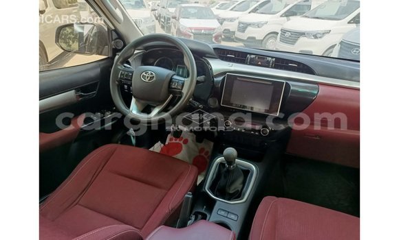 Buy Import Toyota Hilux White Car in Import - Dubai in Ashanti Buy Import Toyota Hilux White Car in Import - Dubai in Ashanti