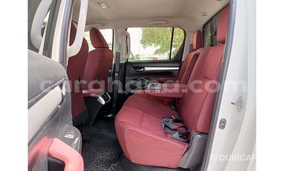 Buy Import Toyota Hilux White Car in Import - Dubai in Ashanti Buy Import Toyota Hilux White Car in Import - Dubai in Ashanti