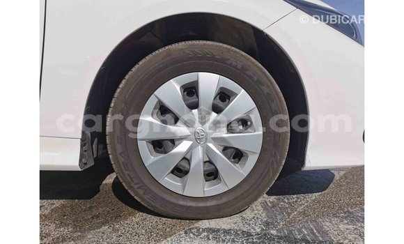 Ra Imported Toyota Corolla funfun Ọkọ̀ in Import - Dubai ni Ashanti Ra Imported Toyota Corolla funfun Ọkọ̀ in Import - Dubai ni Ashanti