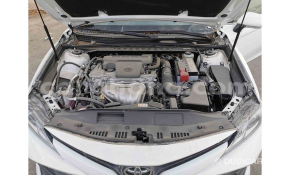 Buy Import Toyota Camry White Car in Import - Dubai in Ashanti Buy Import Toyota Camry White Car in Import - Dubai in Ashanti