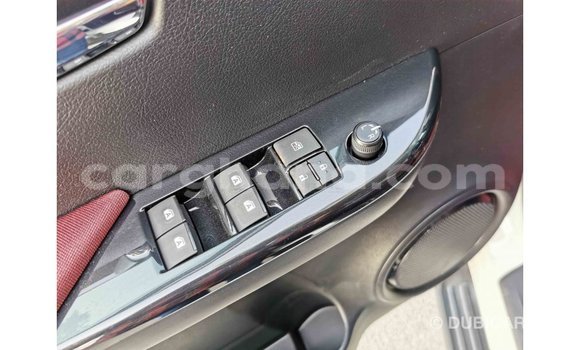 Ra Imported Toyota Hilux funfun Ọkọ̀ in Import - Dubai ni Ashanti Ra Imported Toyota Hilux funfun Ọkọ̀ in Import - Dubai ni Ashanti