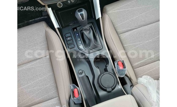 Buy Import Hyundai Tucson White Car in Import - Dubai in Ashanti Buy Import Hyundai Tucson White Car in Import - Dubai in Ashanti