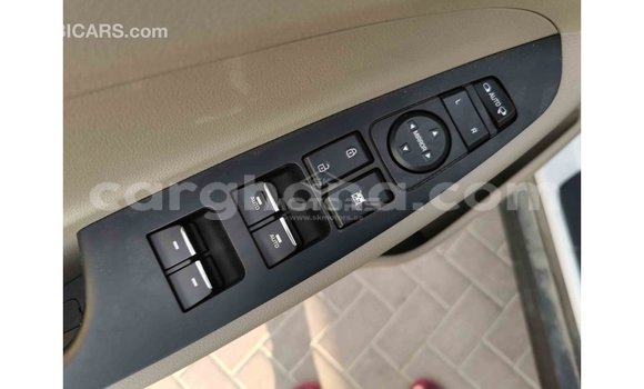 Buy Import Hyundai Tucson White Car in Import - Dubai in Ashanti Buy Import Hyundai Tucson White Car in Import - Dubai in Ashanti