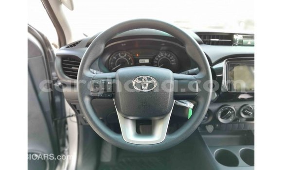 Sayi Imported Toyota Hilux Sauran Mota in Import - Dubai a Ashanti Sayi Imported Toyota Hilux Sauran Mota in Import - Dubai a Ashanti