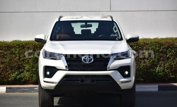 Buy New Toyota Fortuner White Car in Import - Dubai in Ashanti