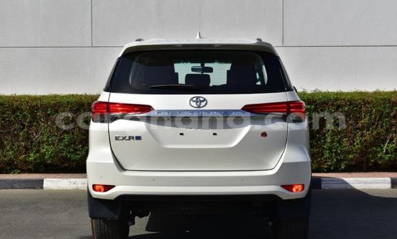 Ra Tuntun Toyota Fortuner funfun Ọkọ̀ in Import - Dubai ni Ashanti Ra Tuntun Toyota Fortuner funfun Ọkọ̀ in Import - Dubai ni Ashanti