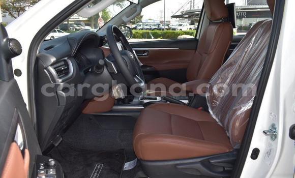 Ra Tuntun Toyota Fortuner funfun Ọkọ̀ in Import - Dubai ni Ashanti Ra Tuntun Toyota Fortuner funfun Ọkọ̀ in Import - Dubai ni Ashanti