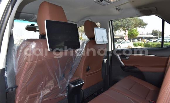 Ra Tuntun Toyota Fortuner funfun Ọkọ̀ in Import - Dubai ni Ashanti Ra Tuntun Toyota Fortuner funfun Ọkọ̀ in Import - Dubai ni Ashanti