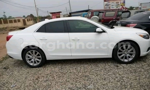 Buy Used Chevrolet Cruze White Car in Accra in Greater Accra