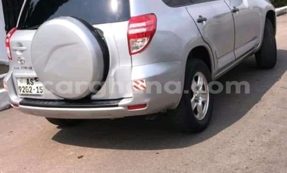 Sayi Na hannu Toyota Land Cruiser Prado White Mota in Accra a Greater Accra Sayi Na hannu Toyota Land Cruiser Prado White Mota in Accra a Greater Accra