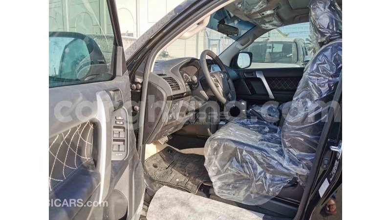 Big with watermark toyota prado ashanti import dubai 24236