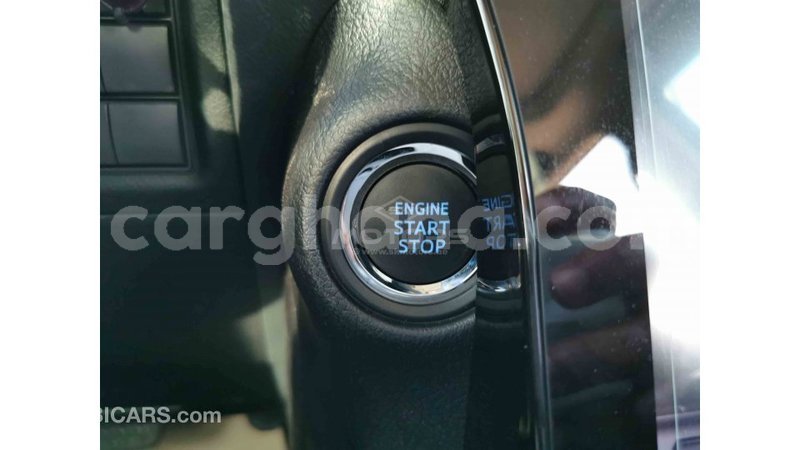 Big with watermark toyota prado ashanti import dubai 24236