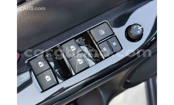 Sayi Imported Toyota Hilux Black Mota in Import - Dubai a Ashanti Sayi Imported Toyota Hilux Black Mota in Import - Dubai a Ashanti