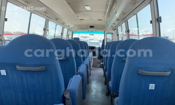 Ra Imported Mitsubishi Carisma funfun Ọkọ̀ in Import - Dubai ni Ashanti Ra Imported Mitsubishi Carisma funfun Ọkọ̀ in Import - Dubai ni Ashanti