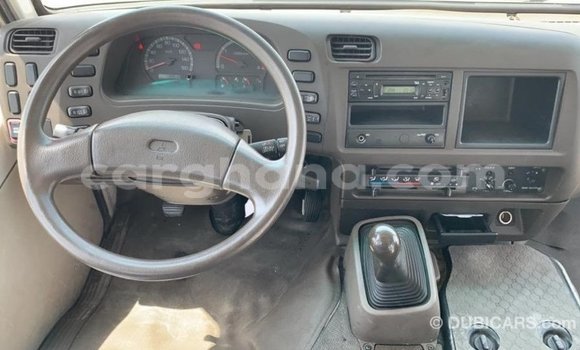 Ra Imported Mitsubishi Carisma funfun Ọkọ̀ in Import - Dubai ni Ashanti Ra Imported Mitsubishi Carisma funfun Ọkọ̀ in Import - Dubai ni Ashanti