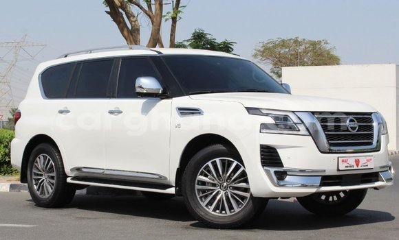Buy Import Nissan Patrol White Car in Import - Dubai in Ashanti Buy Import Nissan Patrol White Car in Import - Dubai in Ashanti