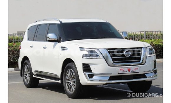 Buy Import Nissan Patrol White Car in Import - Dubai in Ashanti Buy Import Nissan Patrol White Car in Import - Dubai in Ashanti