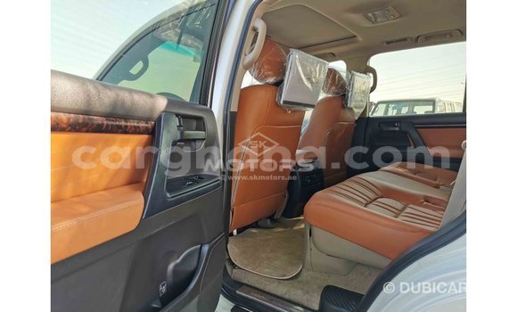 Ra Imported Toyota Land Cruiser funfun Ọkọ̀ in Import - Dubai ni Ashanti Ra Imported Toyota Land Cruiser funfun Ọkọ̀ in Import - Dubai ni Ashanti