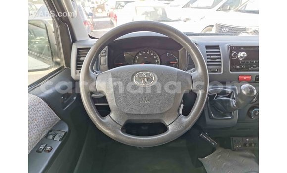 Sayi Imported Toyota Hiace White Mota in Import - Dubai a Ashanti Sayi Imported Toyota Hiace White Mota in Import - Dubai a Ashanti