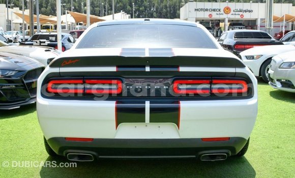 Buy Import Dodge Challenger White Car in Import - Dubai in Ashanti Buy Import Dodge Challenger White Car in Import - Dubai in Ashanti