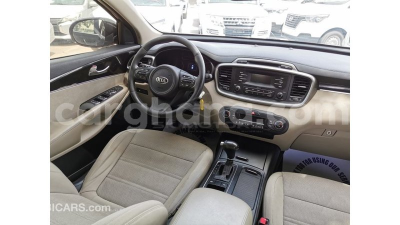 Big with watermark kia sorento ashanti import dubai 24271