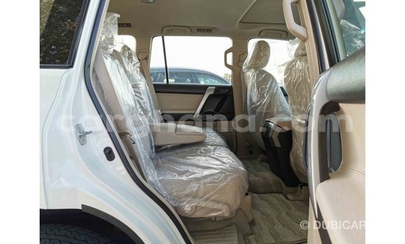 Sayi Imported Toyota Prado White Mota in Import - Dubai a Ashanti Sayi Imported Toyota Prado White Mota in Import - Dubai a Ashanti