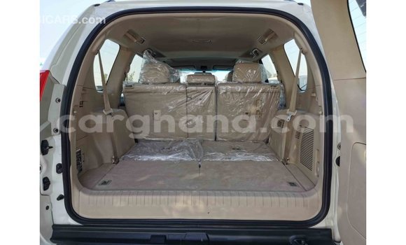 Sayi Imported Toyota Prado White Mota in Import - Dubai a Ashanti Sayi Imported Toyota Prado White Mota in Import - Dubai a Ashanti