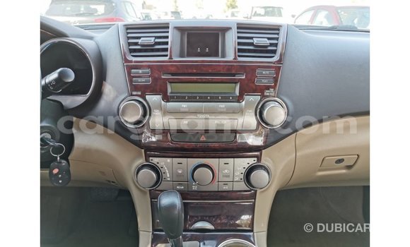 Sayi Imported Toyota Highlander Sauran Mota in Import - Dubai a Ashanti Sayi Imported Toyota Highlander Sauran Mota in Import - Dubai a Ashanti